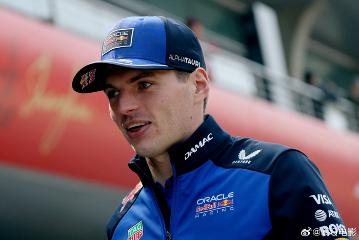 真人轮盘-维斯塔潘现身上海国际赛车场备战2026F1中国大奖赛|体育比赛_新浪娱乐_新浪新闻