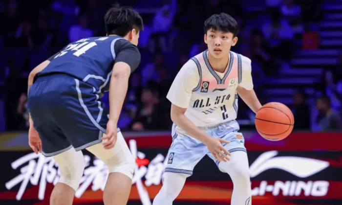 真人百家乐-CBA全明星赛：徐杰MVP、胡明轩三分冠军、陈家政星锐赛MVP|广东队|三分大赛|广东男篮|篮板|三分球_新浪体育_新浪新闻