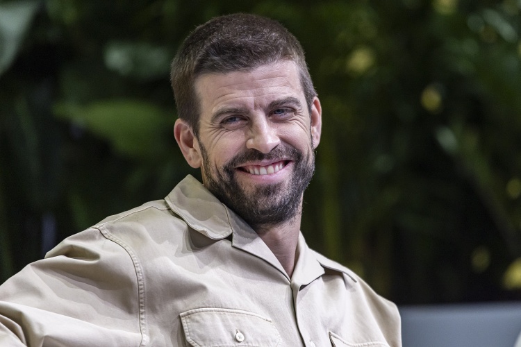 真人视讯-皮克:梅西未来可能参与国王联赛?梅西是历史最佳,梦想他能来踢