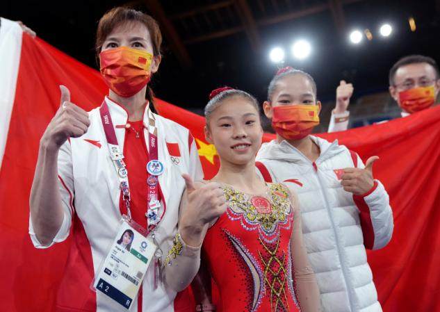 真人娱乐-管晨辰大赛首秀便摘金 全能冠军竟是她的“铁粉”